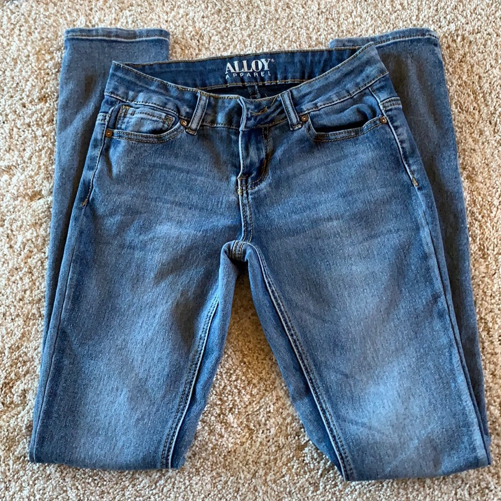 Jeans